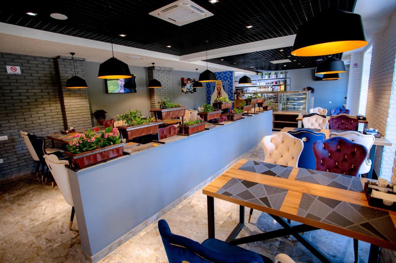 Sharaf Hotel Tachkent Extérieur photo