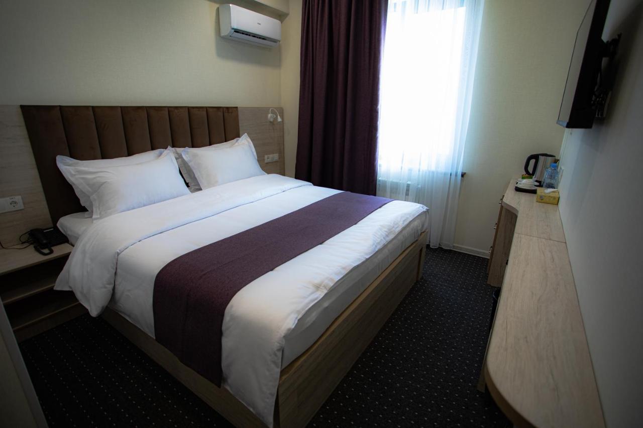 Sharaf Hotel Tachkent Extérieur photo