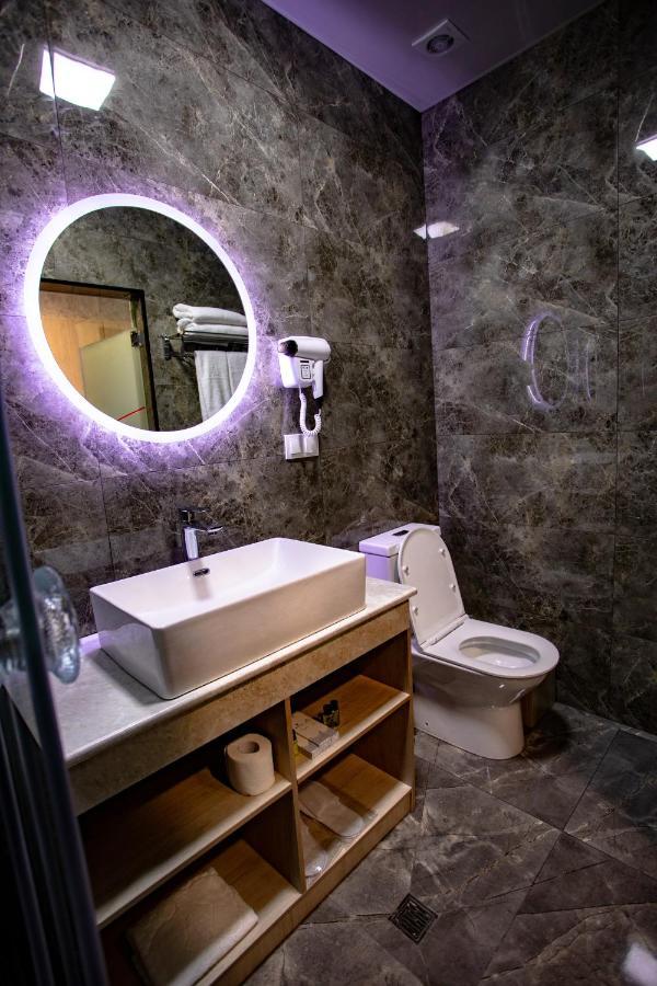 Sharaf Hotel Tachkent Extérieur photo