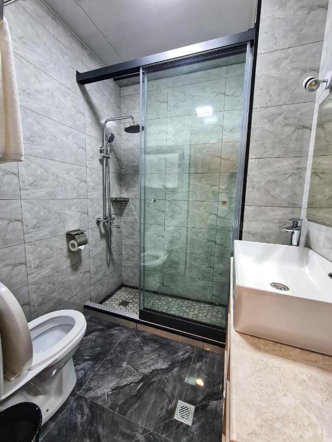 Sharaf Hotel Tachkent Extérieur photo