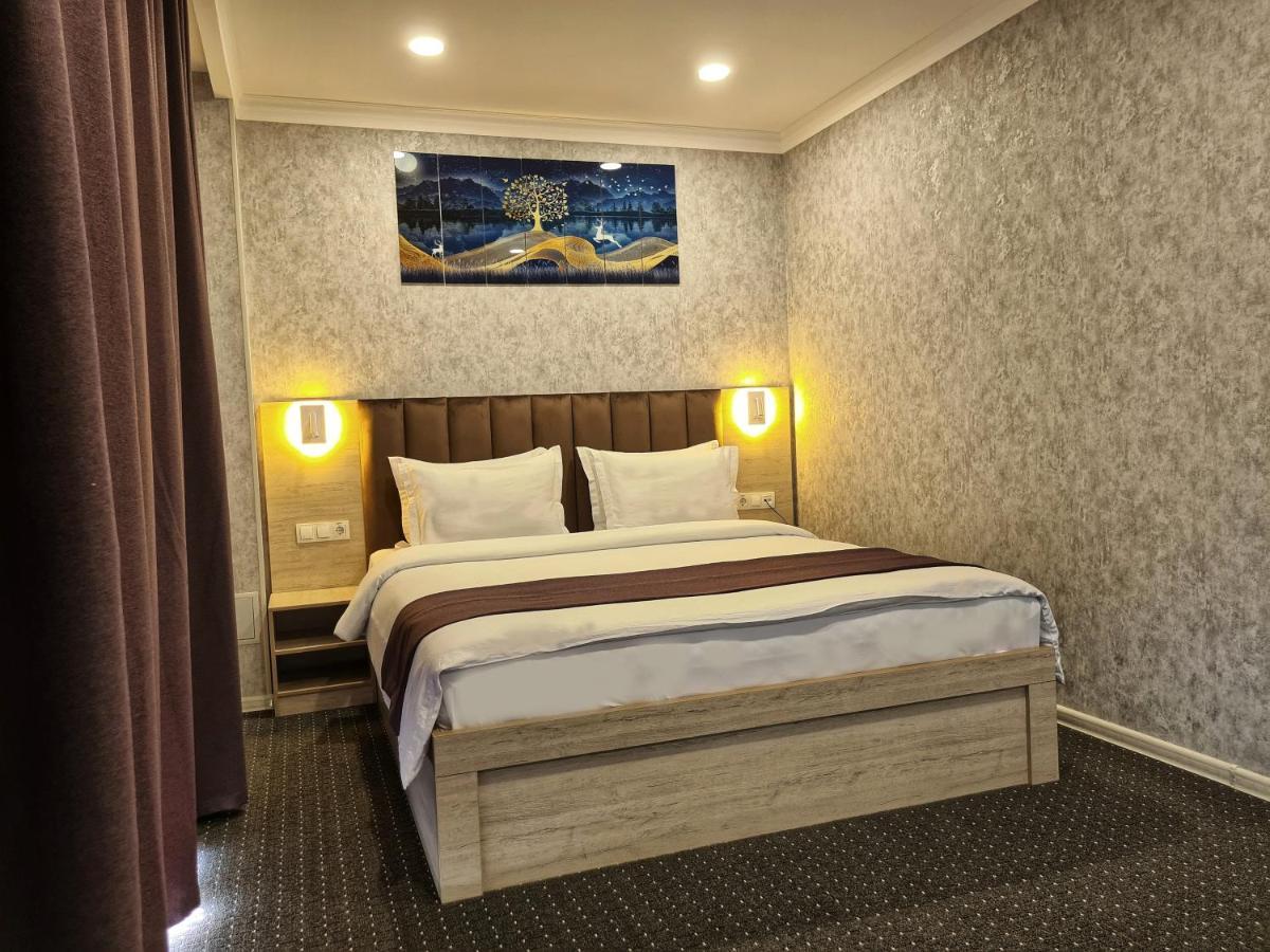 Sharaf Hotel Tachkent Extérieur photo